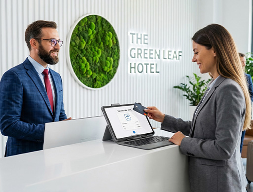 Retail / Hospitality<br>Mobile POS Assistant, Guest Check-in Tablet, Menu Display Device